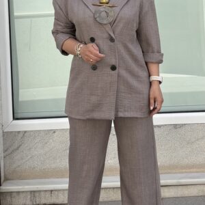 Traje topo