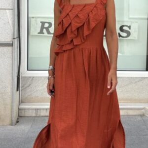 Vestido tiranta volantes espalda engomada teja