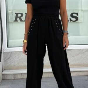 Pantalón balloon negro tachas