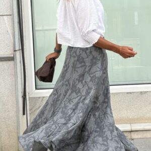 Falda brocada gris