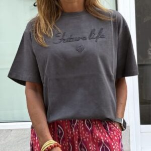 Camiseta gris lavada