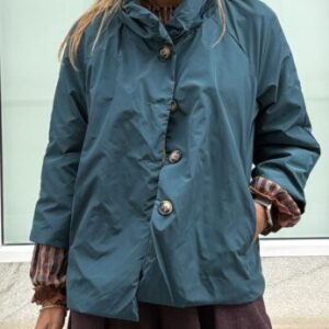 Chaqueta ligera azul petróleo