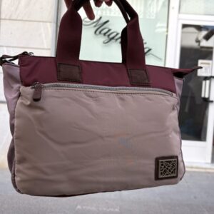 Bolso burdeos rosa y camel