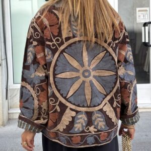 Chaqueta terciopelo marrón bordada