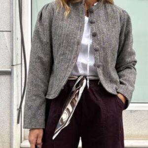 Chaqueta espiga cuello mao negra