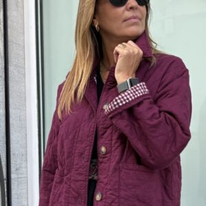 Chaqueta magenta forro vichy
