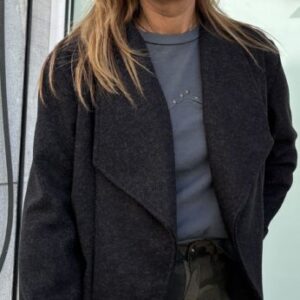 Chaqueta envolvente gris
