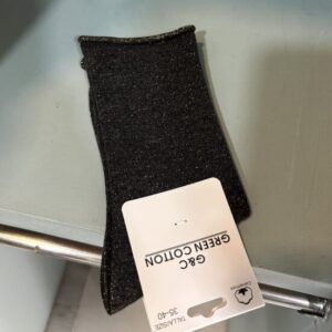 calcetín liso gris brillo dorado