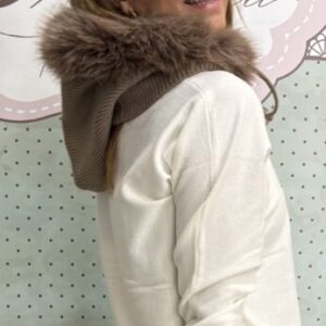Balaclava con pelo topo